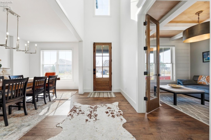 5031 Blue Teal Drive, Port Clinton, 43452, 4 Bedrooms Bedrooms, ,4 BathroomsBathrooms,Residential,For Sale,Blue Teal,20260891