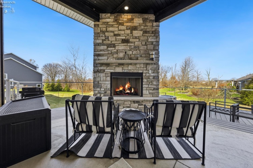 5031 Blue Teal Drive, Port Clinton, 43452, 4 Bedrooms Bedrooms, ,4 BathroomsBathrooms,Residential,For Sale,Blue Teal,20260891