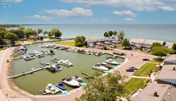 2188 Carriage Lane, Port Clinton, 43452, 2 Bedrooms Bedrooms, ,2 BathroomsBathrooms,Residential,For Sale,Carriage,20260974 2188 Carriage Lane, Port Clinton, 43452, 2 Bedrooms Bedrooms, ,2 BathroomsBathrooms,Residential,For Sale,Carriage,20260974