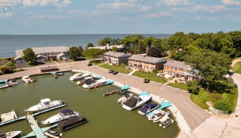 2188 Carriage Lane, Port Clinton, 43452, 2 Bedrooms Bedrooms, ,2 BathroomsBathrooms,Residential,For Sale,Carriage,20260974 2188 Carriage Lane, Port Clinton, 43452, 2 Bedrooms Bedrooms, ,2 BathroomsBathrooms,Residential,For Sale,Carriage,20260974