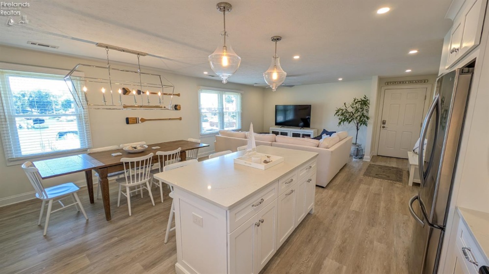 2188 Carriage Lane, Port Clinton, 43452, 2 Bedrooms Bedrooms, ,2 BathroomsBathrooms,Residential,For Sale,Carriage,20260974