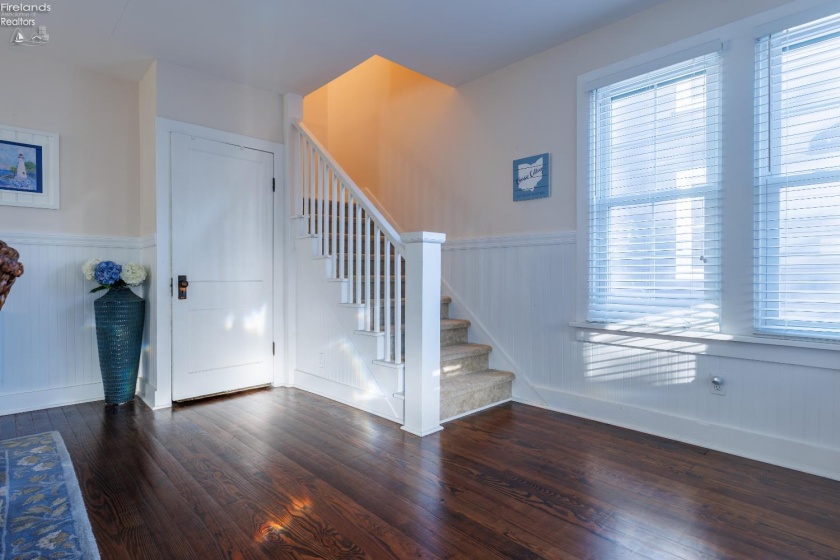 170 Jasmine Avenue, Lakeside, 43440, 5 Bedrooms Bedrooms, ,2 BathroomsBathrooms,Residential,For Sale,Jasmine,20260621