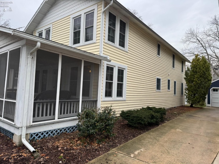 170 Jasmine Avenue, Lakeside, 43440, 5 Bedrooms Bedrooms, ,2 BathroomsBathrooms,Residential,For Sale,Jasmine,20260621