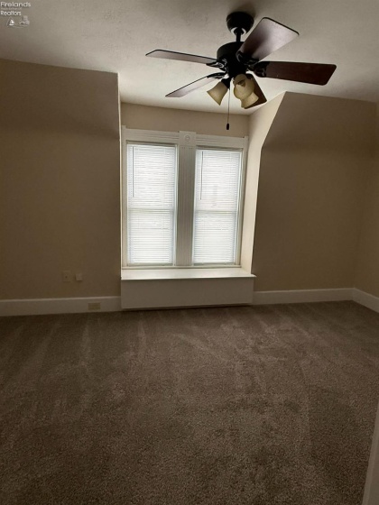 811 W Osborne st Street, Sandusky, 44870, 5 Bedrooms Bedrooms, ,2 BathroomsBathrooms,Residential,For Sale,W Osborne st,20261011