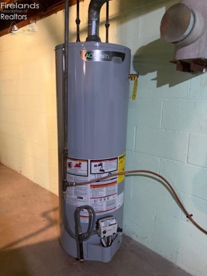 109 Wall St, Tiffin, 44883, ,Multiple Units,For Sale,Wall St,20260883