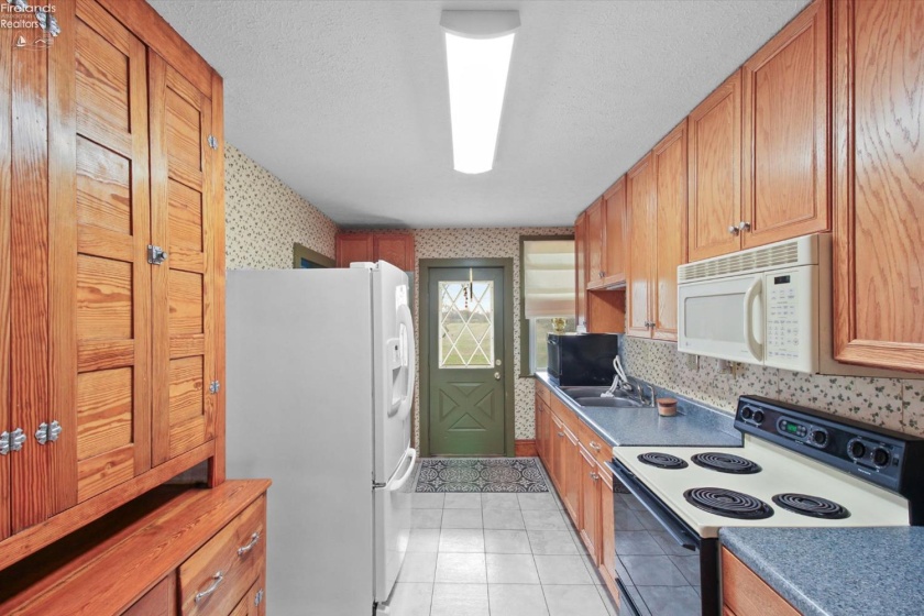 5834 Fritchie Road, Port Clinton, 43452, 3 Bedrooms Bedrooms, ,2 BathroomsBathrooms,Residential,For Sale,Fritchie,20261015