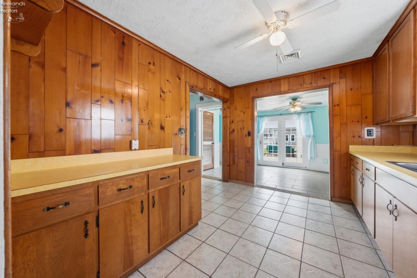 271 Willow Dale Road, Marblehead, 43440, 2 Bedrooms Bedrooms, ,1 BathroomBathrooms,Residential,For Sale,Willow Dale,20260999