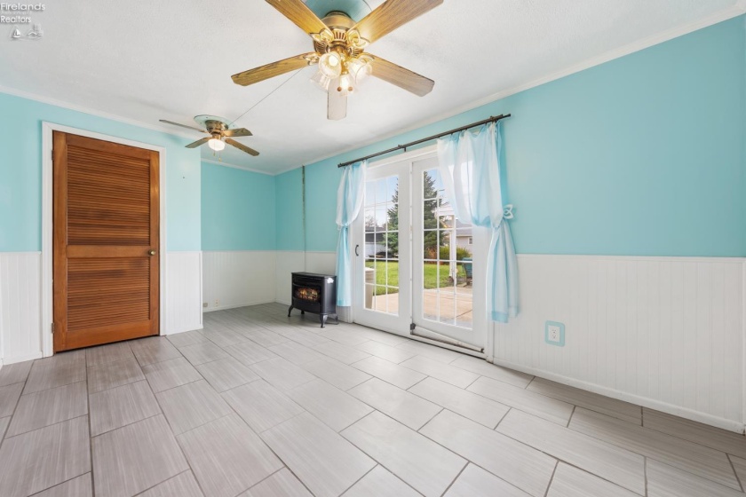 271 Willow Dale Road, Marblehead, 43440, 2 Bedrooms Bedrooms, ,1 BathroomBathrooms,Residential,For Sale,Willow Dale,20260999