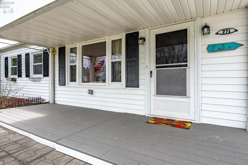 271 Willow Dale Road, Marblehead, 43440, 2 Bedrooms Bedrooms, ,1 BathroomBathrooms,Residential,For Sale,Willow Dale,20260999