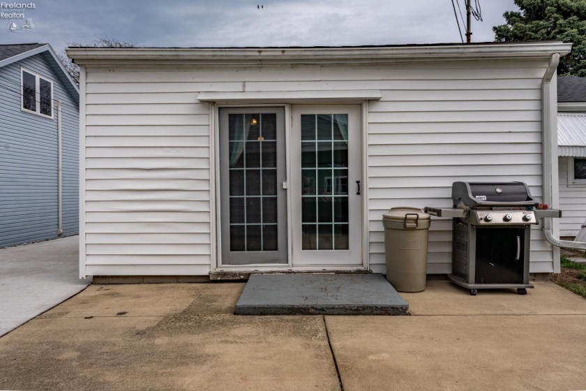 271 Willow Dale Road, Marblehead, 43440, 2 Bedrooms Bedrooms, ,1 BathroomBathrooms,Residential,For Sale,Willow Dale,20260999