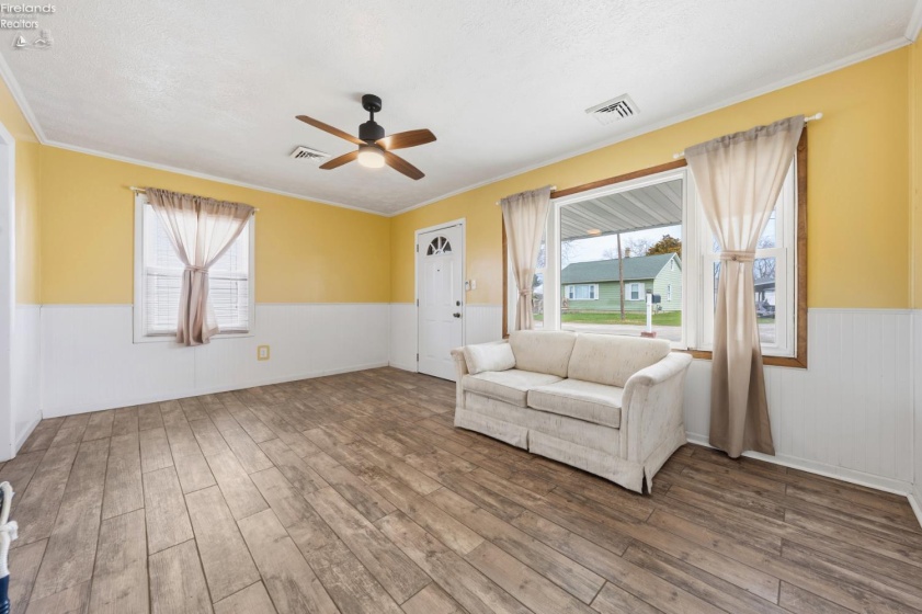 271 Willow Dale Road, Marblehead, 43440, 2 Bedrooms Bedrooms, ,1 BathroomBathrooms,Residential,For Sale,Willow Dale,20260999