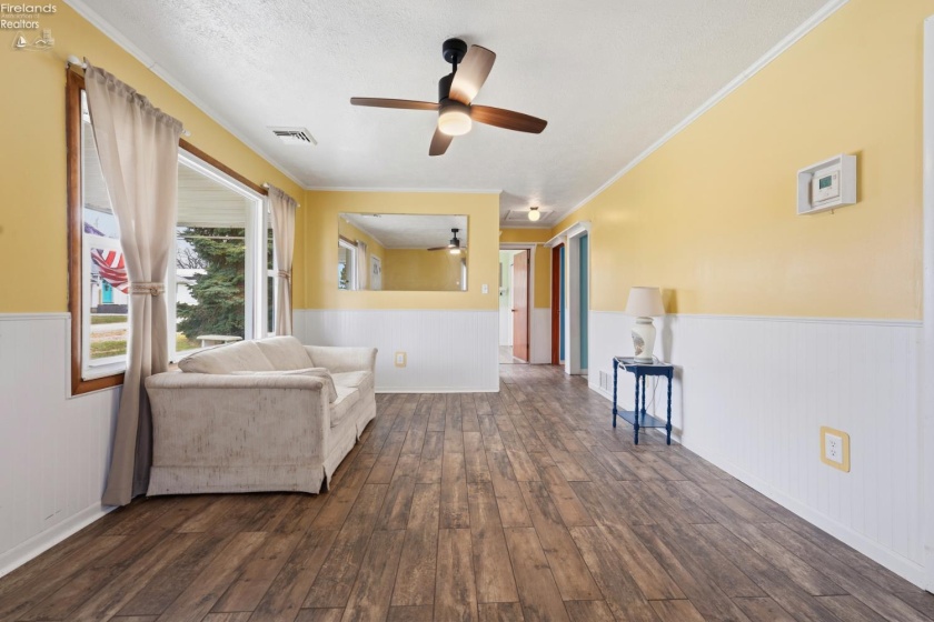 271 Willow Dale Road, Marblehead, 43440, 2 Bedrooms Bedrooms, ,1 BathroomBathrooms,Residential,For Sale,Willow Dale,20260999