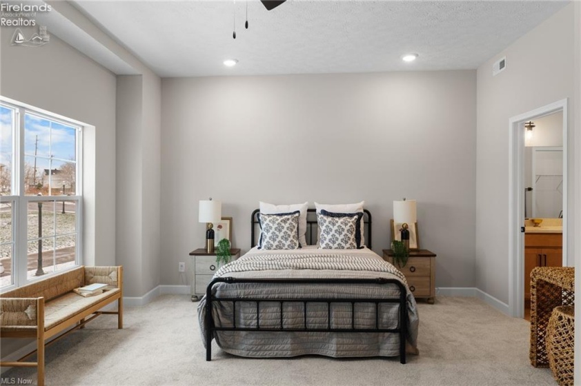 449 Harbor Lane, Lorain, 44052, 3 Bedrooms Bedrooms, ,4 BathroomsBathrooms,Residential,For Sale,Harbor,20261019