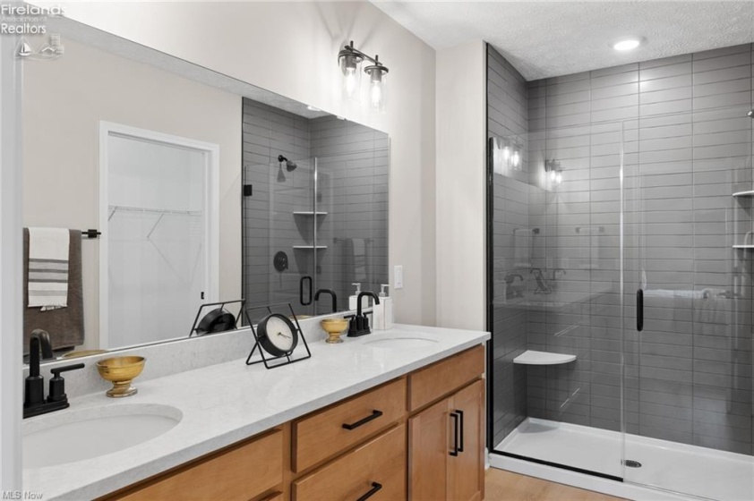 449 Harbor Lane, Lorain, 44052, 3 Bedrooms Bedrooms, ,4 BathroomsBathrooms,Residential,For Sale,Harbor,20261019