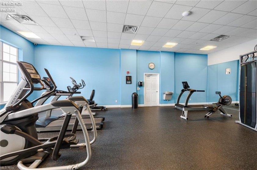 449 Harbor Lane, Lorain, 44052, 3 Bedrooms Bedrooms, ,4 BathroomsBathrooms,Residential,For Sale,Harbor,20261019