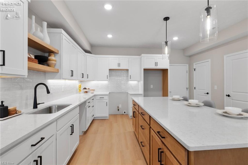 449 Harbor Lane, Lorain, 44052, 3 Bedrooms Bedrooms, ,4 BathroomsBathrooms,Residential,For Sale,Harbor,20261019