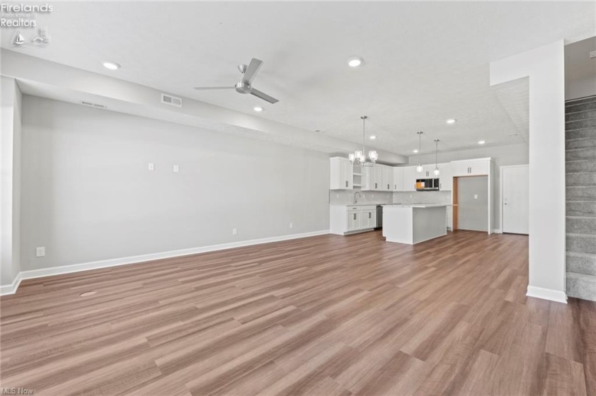 457 Harbor Lane, Lorain, 44052, 3 Bedrooms Bedrooms, ,4 BathroomsBathrooms,Residential,For Sale,Harbor,20261027