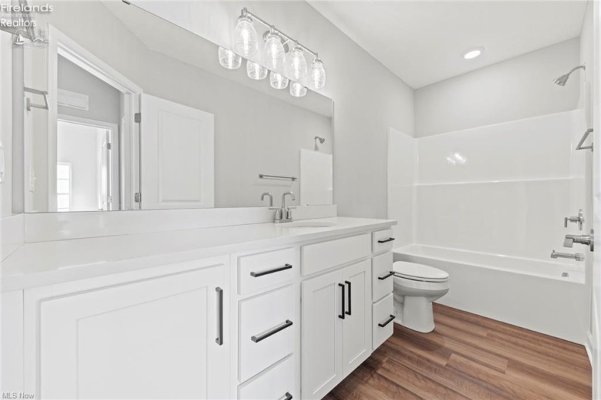 457 Harbor Lane, Lorain, 44052, 3 Bedrooms Bedrooms, ,4 BathroomsBathrooms,Residential,For Sale,Harbor,20261027