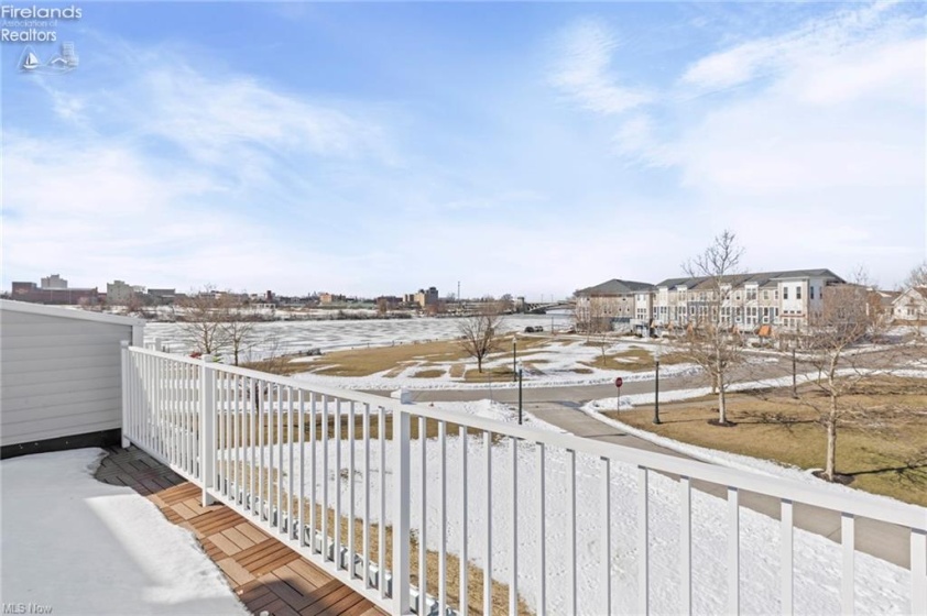 457 Harbor Lane, Lorain, 44052, 3 Bedrooms Bedrooms, ,4 BathroomsBathrooms,Residential,For Sale,Harbor,20261027