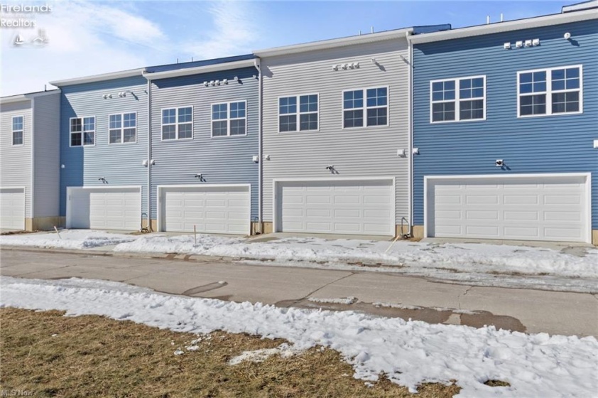 457 Harbor Lane, Lorain, 44052, 3 Bedrooms Bedrooms, ,4 BathroomsBathrooms,Residential,For Sale,Harbor,20261027