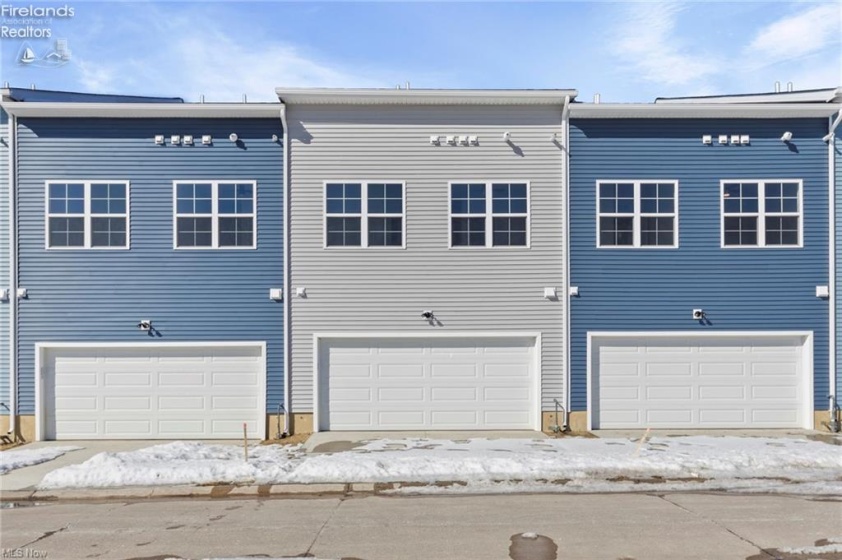 457 Harbor Lane, Lorain, 44052, 3 Bedrooms Bedrooms, ,4 BathroomsBathrooms,Residential,For Sale,Harbor,20261027