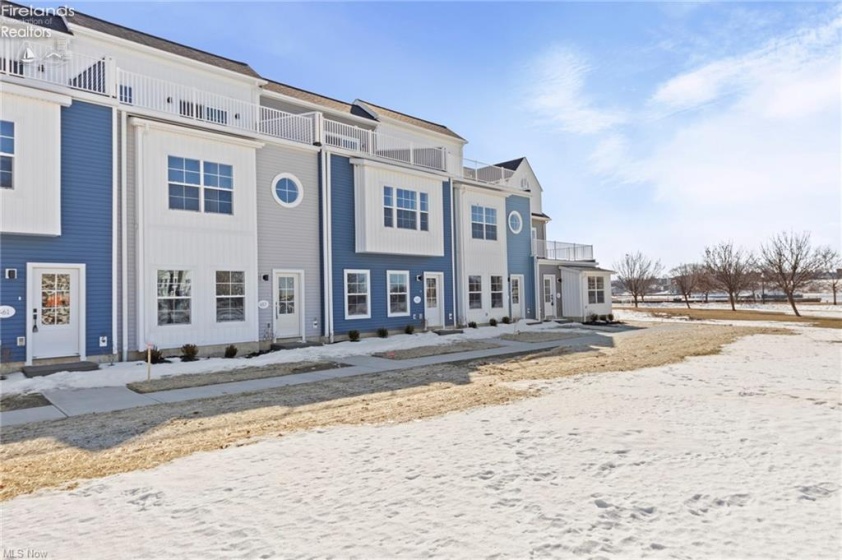 457 Harbor Lane, Lorain, 44052, 3 Bedrooms Bedrooms, ,4 BathroomsBathrooms,Residential,For Sale,Harbor,20261027