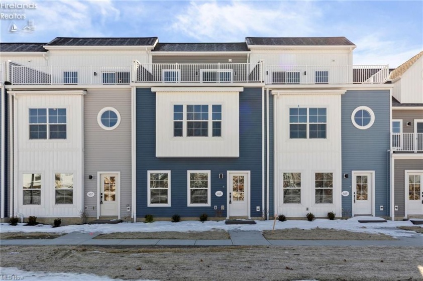 453 Harbor Lane, Lorain, 44052, 3 Bedrooms Bedrooms, ,4 BathroomsBathrooms,Residential,For Sale,Harbor,20261028