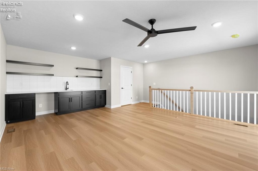 453 Harbor Lane, Lorain, 44052, 3 Bedrooms Bedrooms, ,4 BathroomsBathrooms,Residential,For Sale,Harbor,20261028