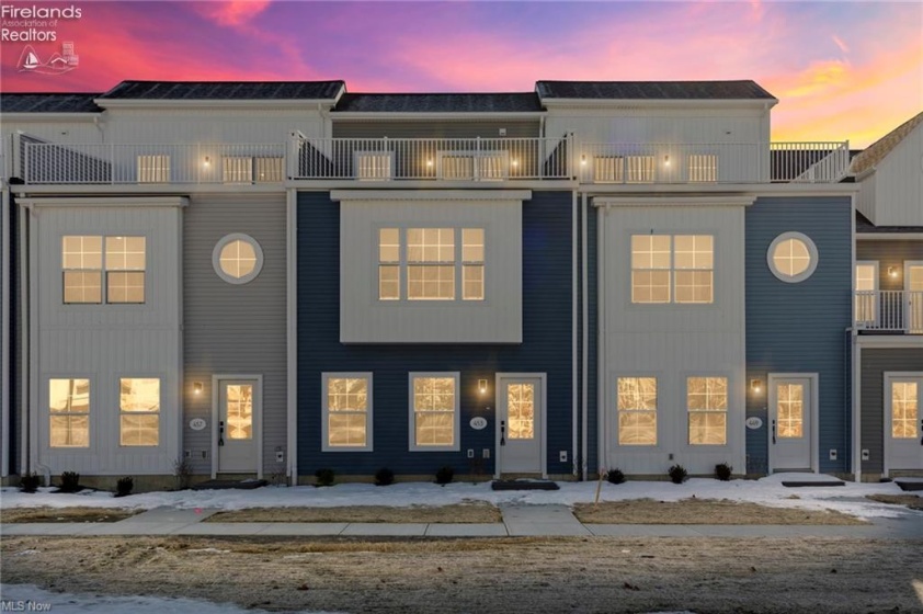 453 Harbor Lane, Lorain, 44052, 3 Bedrooms Bedrooms, ,4 BathroomsBathrooms,Residential,For Sale,Harbor,20261028