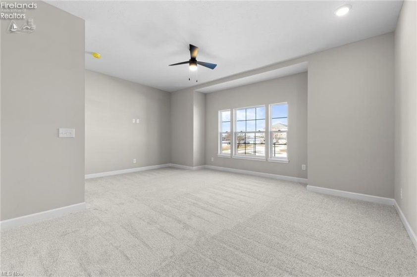 453 Harbor Lane, Lorain, 44052, 3 Bedrooms Bedrooms, ,4 BathroomsBathrooms,Residential,For Sale,Harbor,20261028