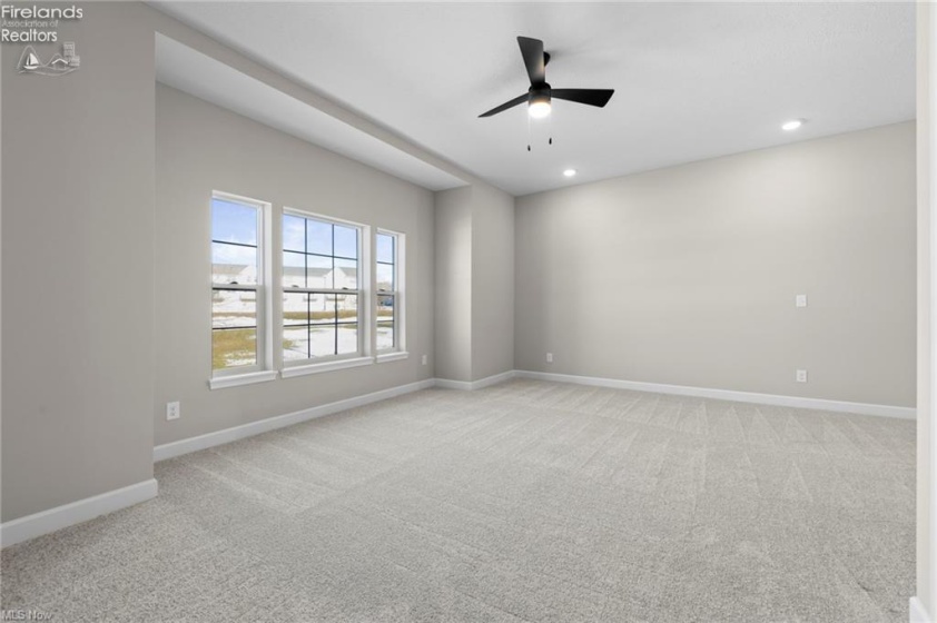 453 Harbor Lane, Lorain, 44052, 3 Bedrooms Bedrooms, ,4 BathroomsBathrooms,Residential,For Sale,Harbor,20261028