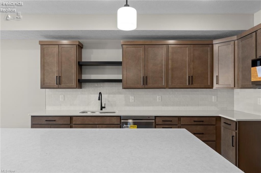 453 Harbor Lane, Lorain, 44052, 3 Bedrooms Bedrooms, ,4 BathroomsBathrooms,Residential,For Sale,Harbor,20261028