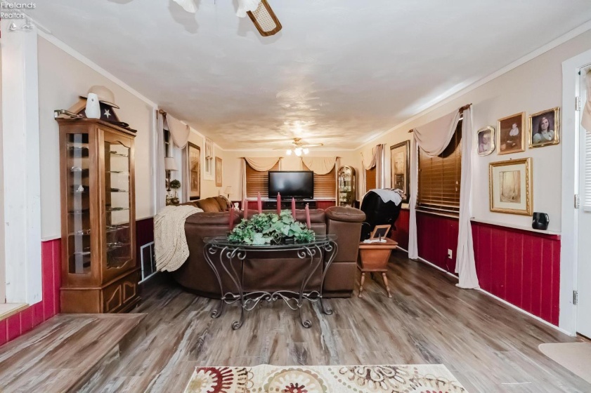 103 Catherine Street, Green Springs, 44836, 4 Bedrooms Bedrooms, ,2 BathroomsBathrooms,Residential,For Sale,Catherine,20261020