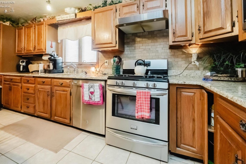103 Catherine Street, Green Springs, 44836, 4 Bedrooms Bedrooms, ,2 BathroomsBathrooms,Residential,For Sale,Catherine,20261020