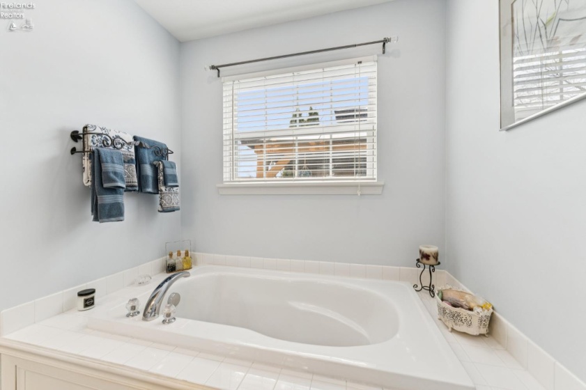 1235 Cherokee, Vermilion, 44089, 3 Bedrooms Bedrooms, ,3 BathroomsBathrooms,Residential,For Sale,Cherokee,20260846