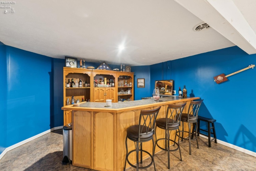 1235 Cherokee, Vermilion, 44089, 3 Bedrooms Bedrooms, ,3 BathroomsBathrooms,Residential,For Sale,Cherokee,20260846