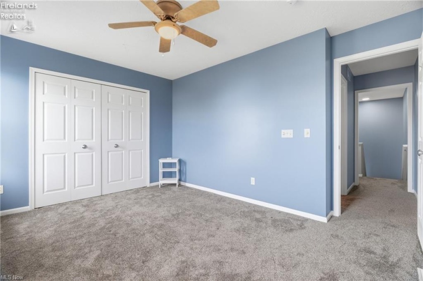 323 Arizona Avenue, Lorain, 44052, 2 Bedrooms Bedrooms, ,3 BathroomsBathrooms,Residential,For Sale,Arizona,20261030