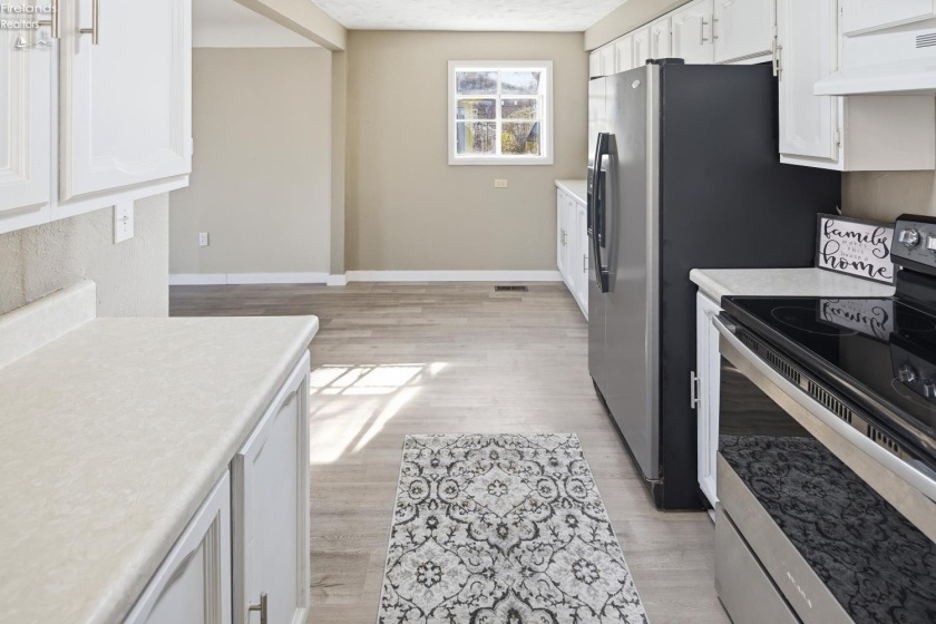 1041 North Street, Fremont, 43420, 3 Bedrooms Bedrooms, ,2 BathroomsBathrooms,Residential,For Sale,North,20260853