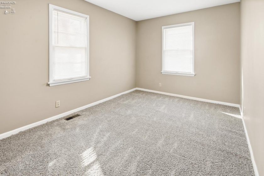 1041 North Street, Fremont, 43420, 3 Bedrooms Bedrooms, ,2 BathroomsBathrooms,Residential,For Sale,North,20260853