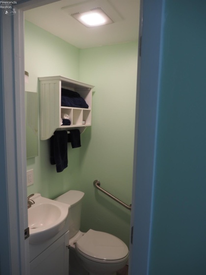 541 Oak Avenue, Lakeside, 43440, 3 Bedrooms Bedrooms, ,3 BathroomsBathrooms,Residential,For Sale,Oak,20261039