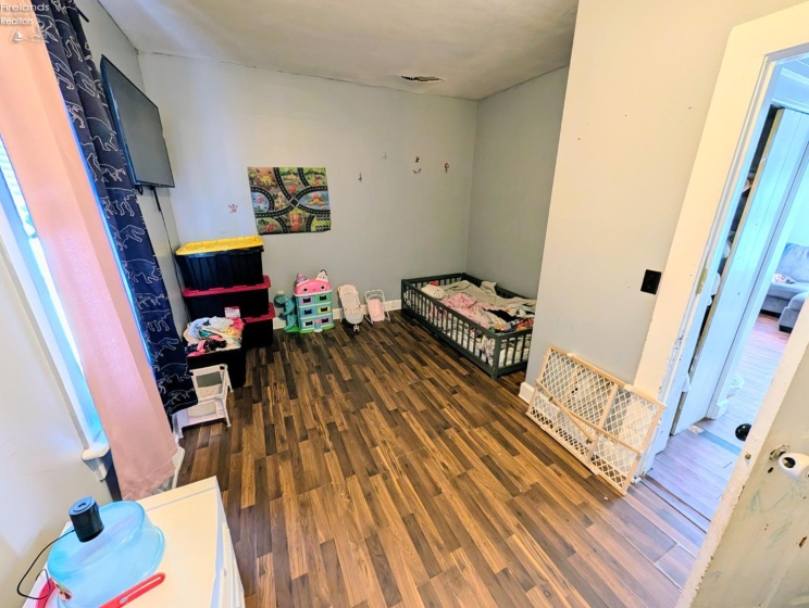 519 NEIL Street, Sandusky, 44870, 3 Bedrooms Bedrooms, ,2 BathroomsBathrooms,Residential,For Sale,NEIL,20260992