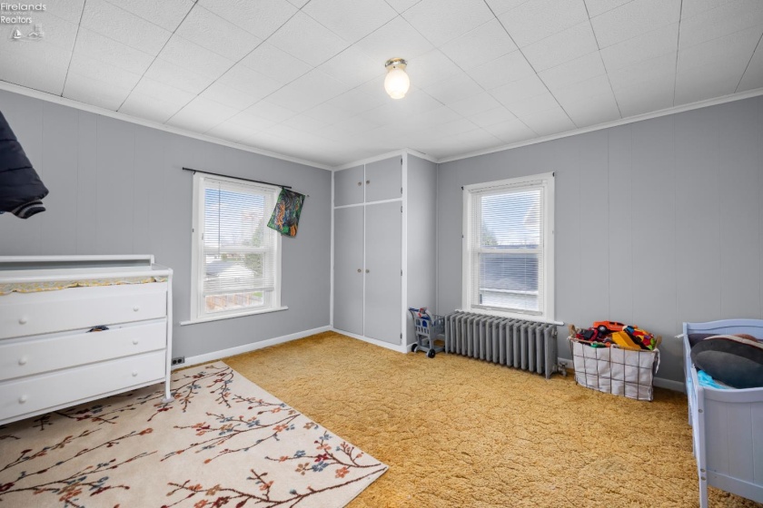 266 Southwest Street, Bellevue, 44811, 4 Bedrooms Bedrooms, ,2 BathroomsBathrooms,Residential,For Sale,Southwest,20261012