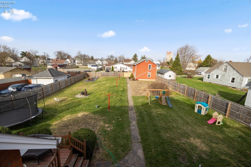 266 Southwest Street, Bellevue, 44811, 4 Bedrooms Bedrooms, ,2 BathroomsBathrooms,Residential,For Sale,Southwest,20261012