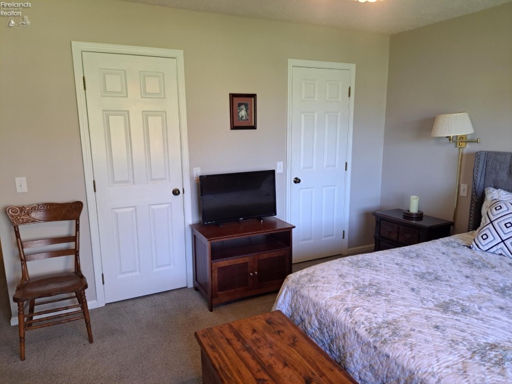 102 Cottage Grove Drive, Fremont, 43420, 3 Bedrooms Bedrooms, ,2 BathroomsBathrooms,Residential,For Sale,Cottage Grove,20260807