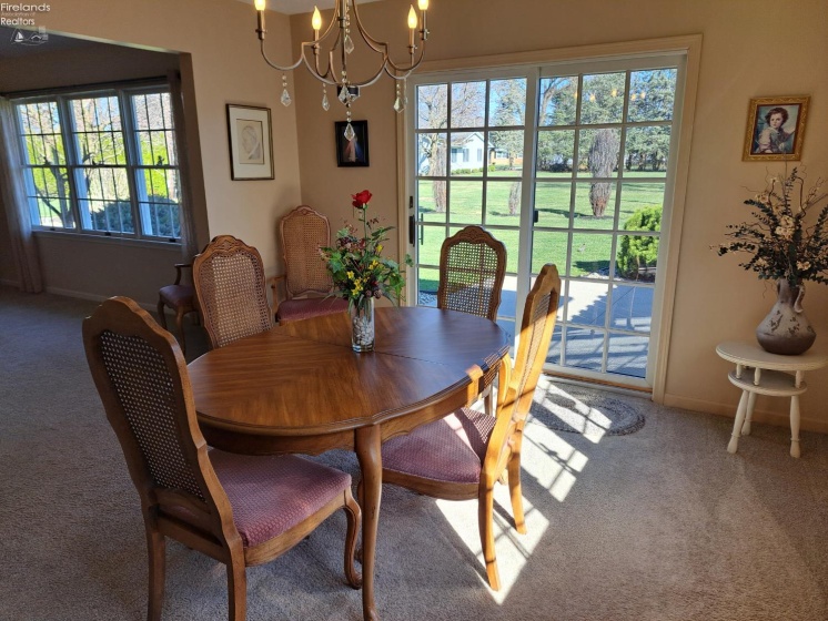 102 Cottage Grove Drive, Fremont, 43420, 3 Bedrooms Bedrooms, ,2 BathroomsBathrooms,Residential,For Sale,Cottage Grove,20260807