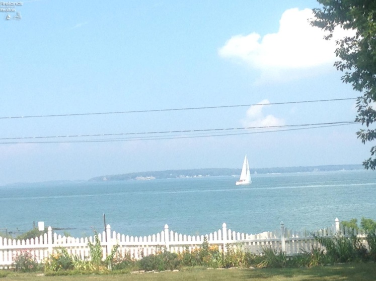 5078 Water Street, Port Clinton, 43452, 5 Bedrooms Bedrooms, ,3 BathroomsBathrooms,Residential,For Sale,Water,20260688