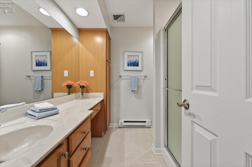 340 Lighthouse Oval, Marblehead, 43440, 2 Bedrooms Bedrooms, ,2 BathroomsBathrooms,Residential,For Sale,Lighthouse Oval,20261037