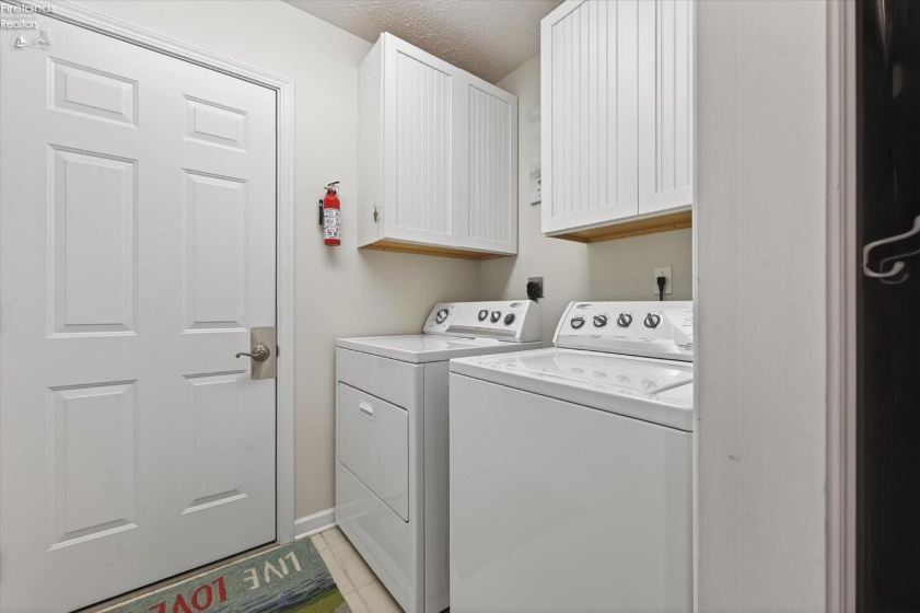 340 Lighthouse Oval, Marblehead, 43440, 2 Bedrooms Bedrooms, ,2 BathroomsBathrooms,Residential,For Sale,Lighthouse Oval,20261037