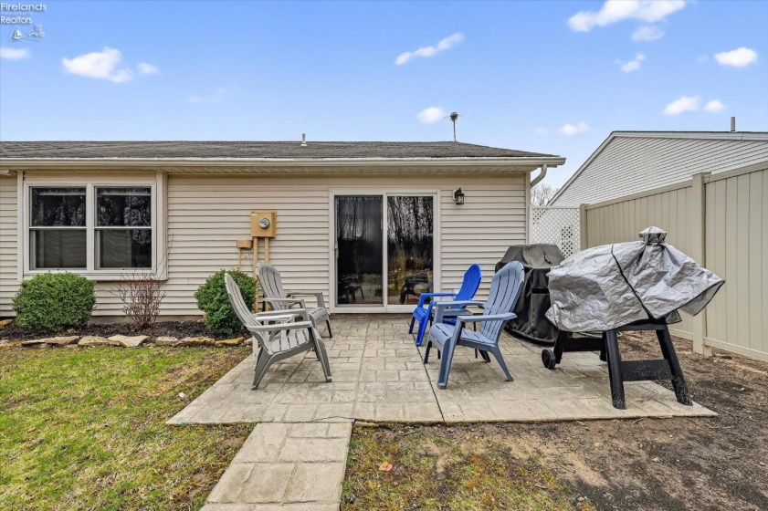 340 Lighthouse Oval, Marblehead, 43440, 2 Bedrooms Bedrooms, ,2 BathroomsBathrooms,Residential,For Sale,Lighthouse Oval,20261037