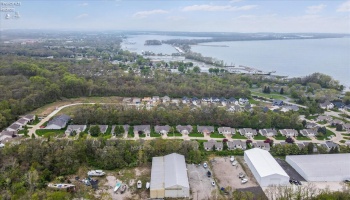 340 Lighthouse Oval, Marblehead, 43440, 2 Bedrooms Bedrooms, ,2 BathroomsBathrooms,Residential,For Sale,Lighthouse Oval,20261037
